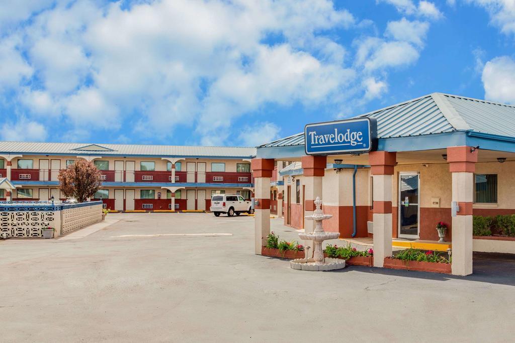 Travelodge By Wyndham Jackson I-40 Exit 82 Exteriör bild